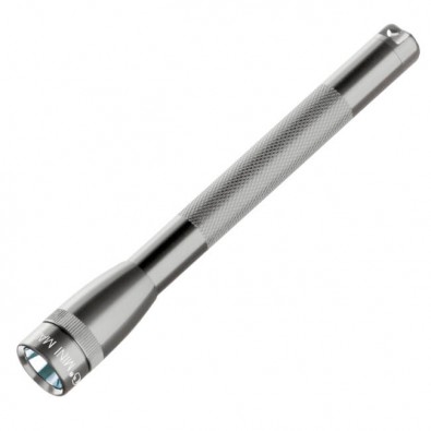 MAG-LITE Mini AAA Mit Xenon-Glühlampe Titan/Grau MAG-LITE Mini AAA Mit Xenon-Glühlampe Titan/Grau